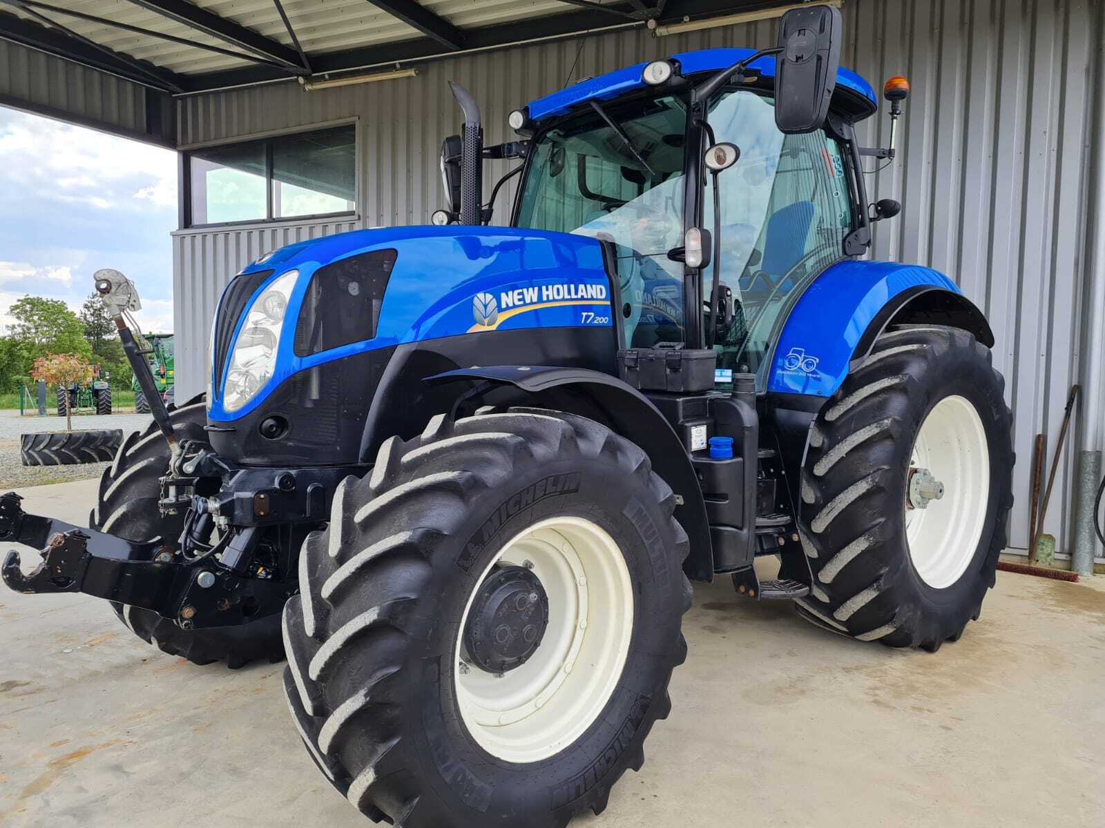 NEW HOLLAND T7.200 PC