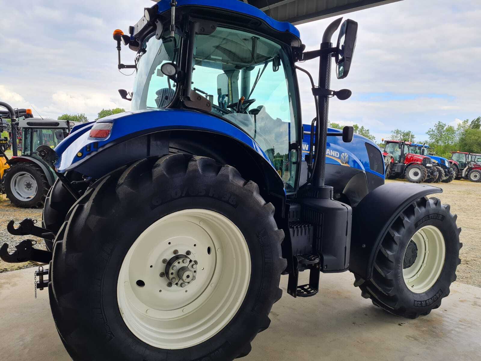 NEW HOLLAND T7.200 PC