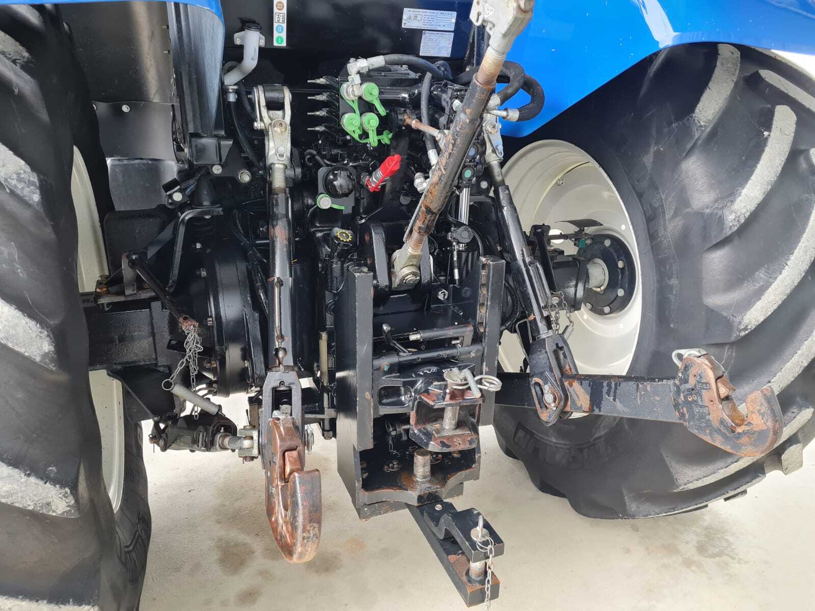 NEW HOLLAND T7.200 PC