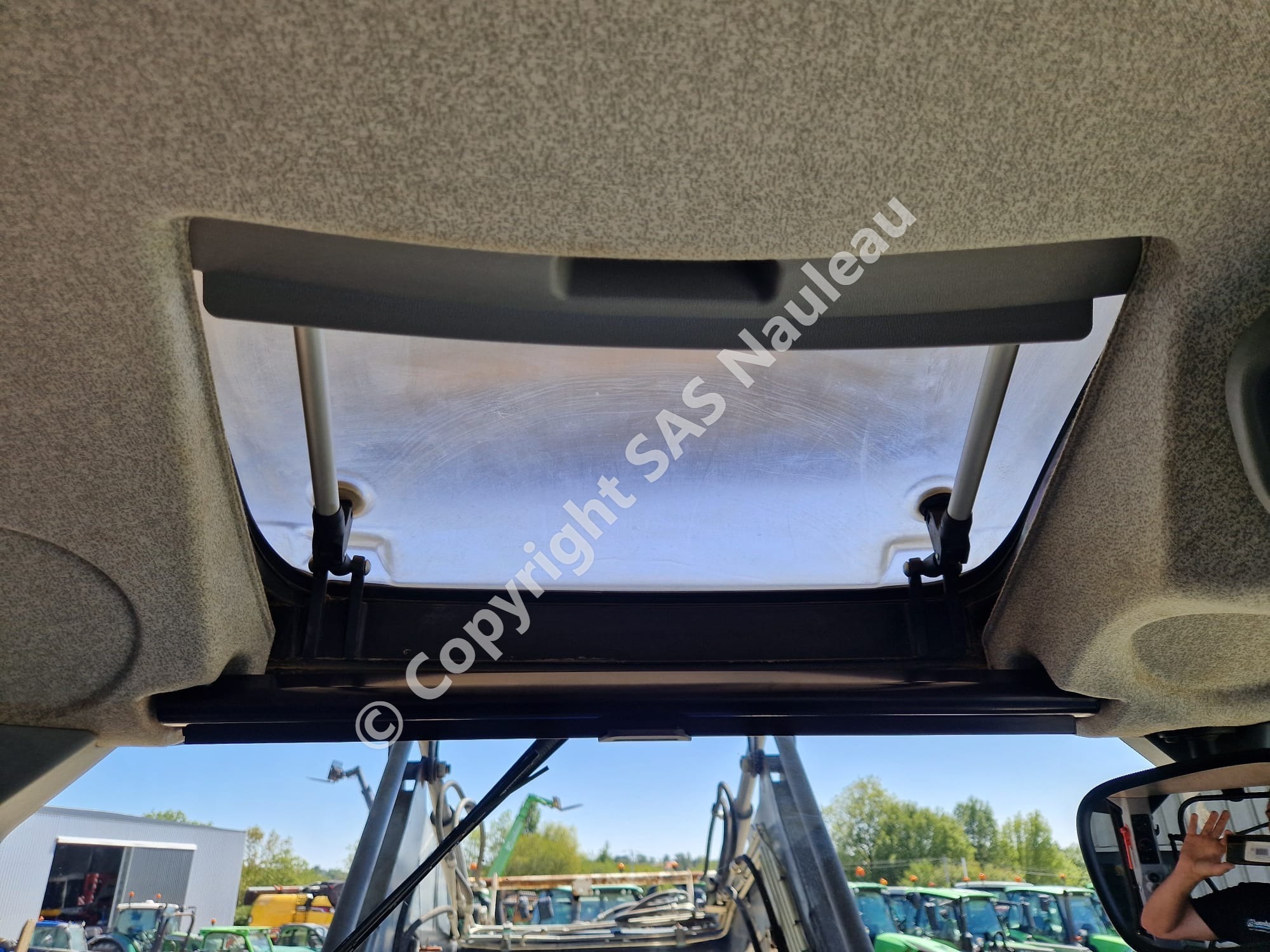 NEW HOLLAND T7.210RC