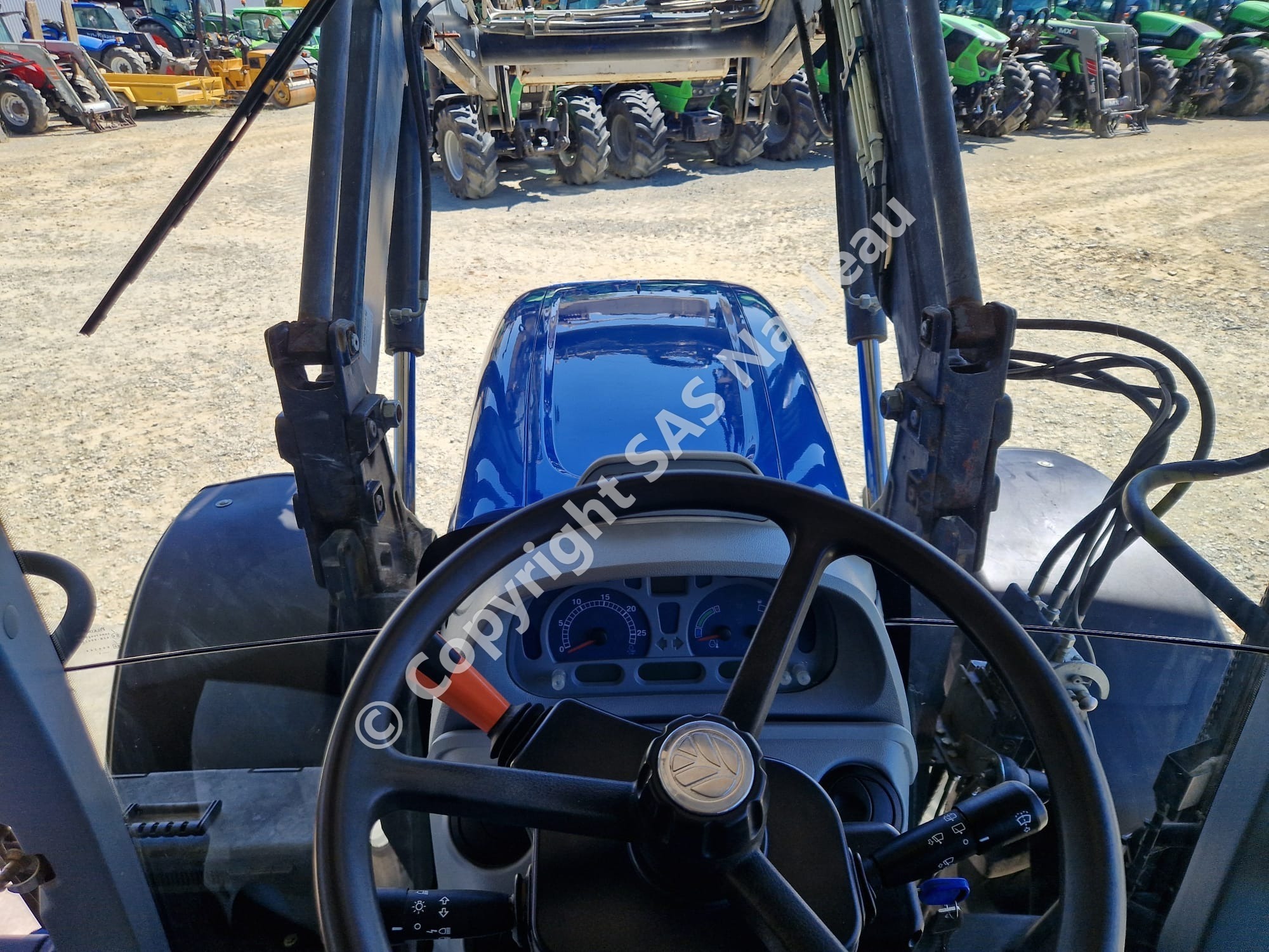NEW HOLLAND T7.210RC