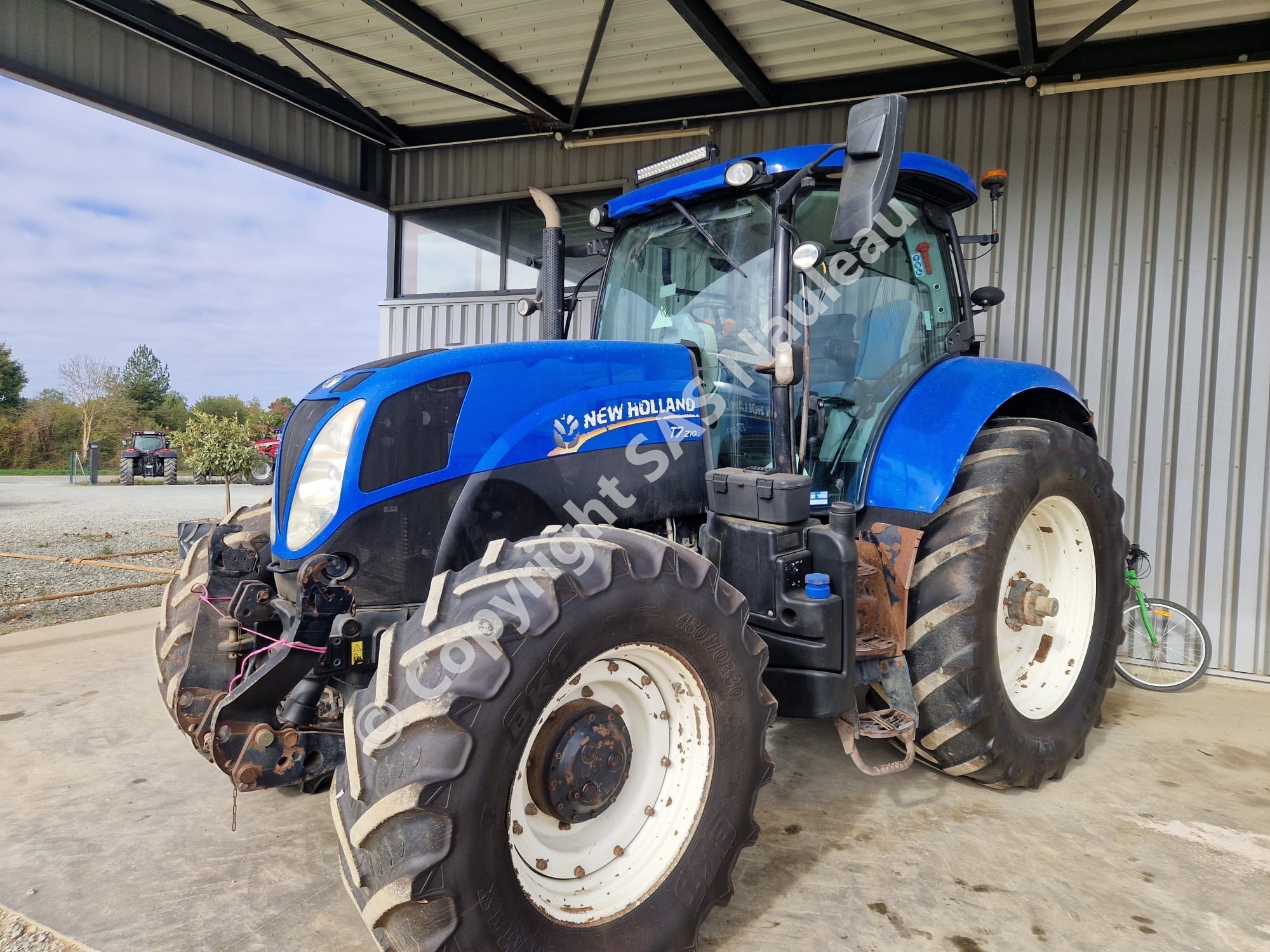 NEW HOLLAND T7.210