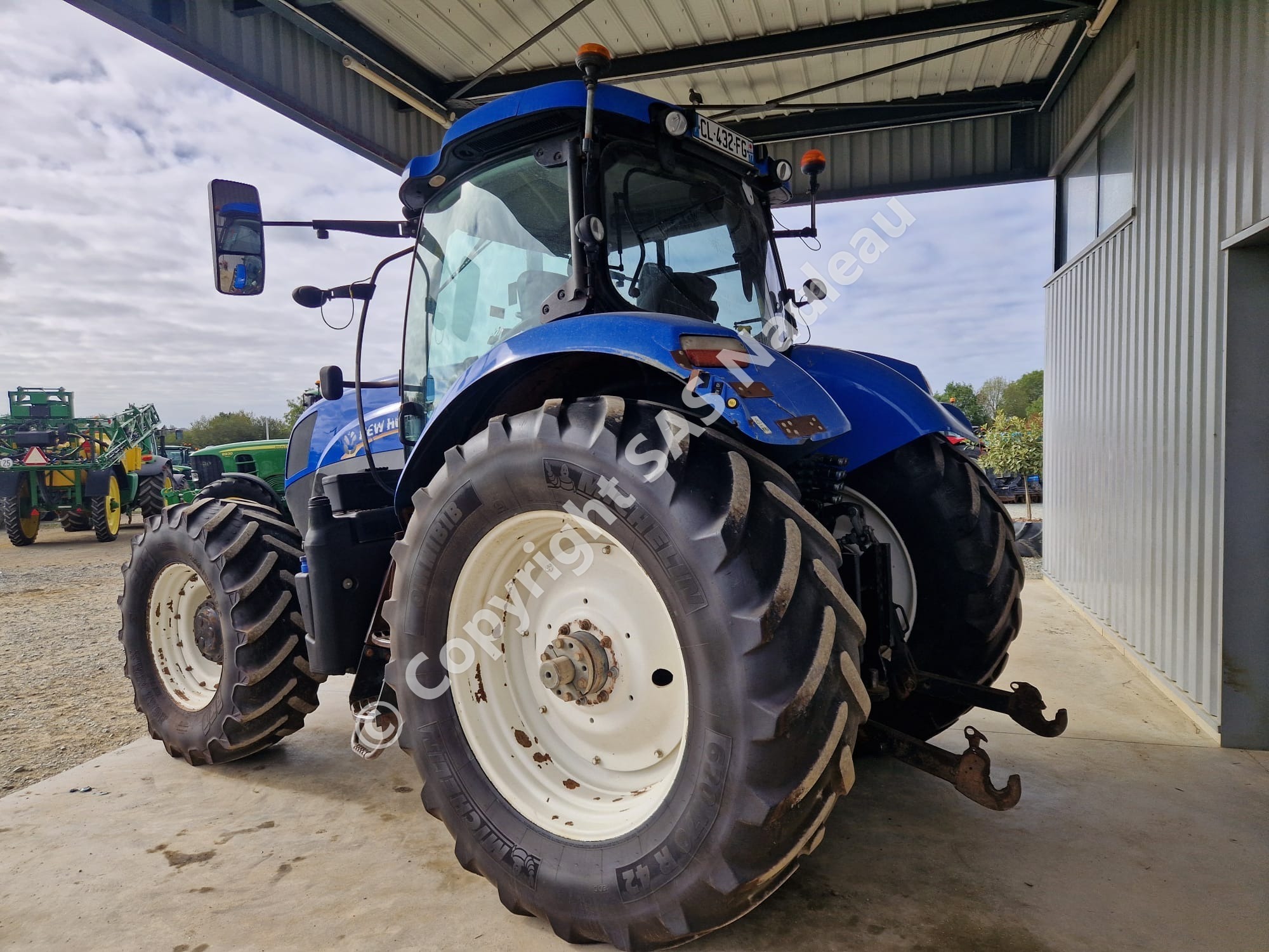 NEW HOLLAND T7.210