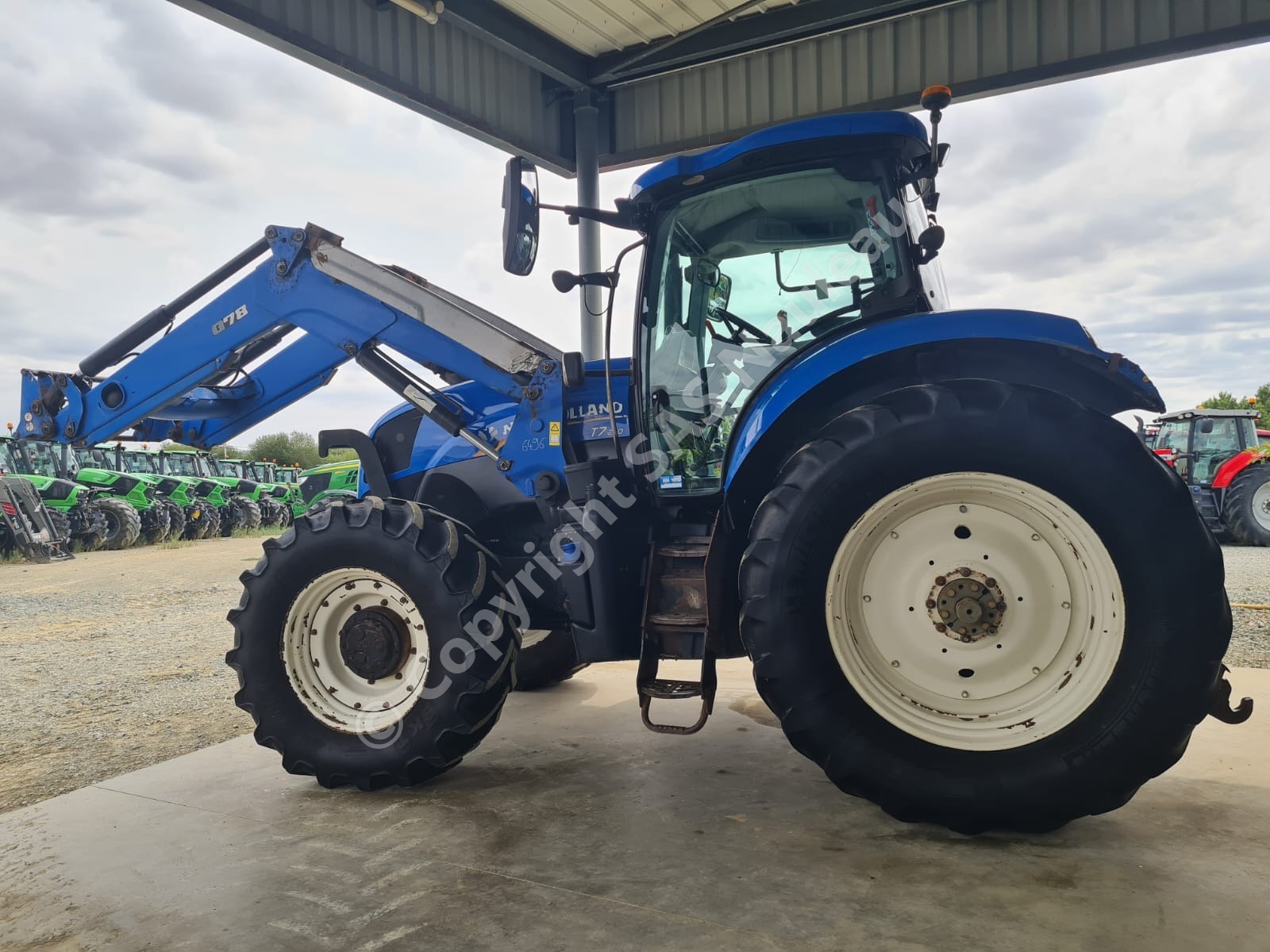 NEW HOLLAND T7.210