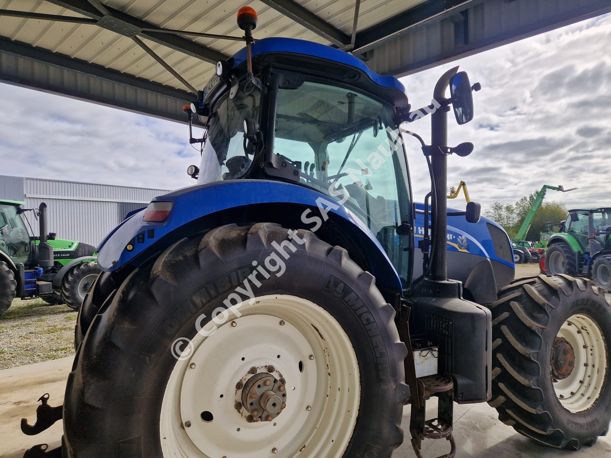 NEW HOLLAND T7.210