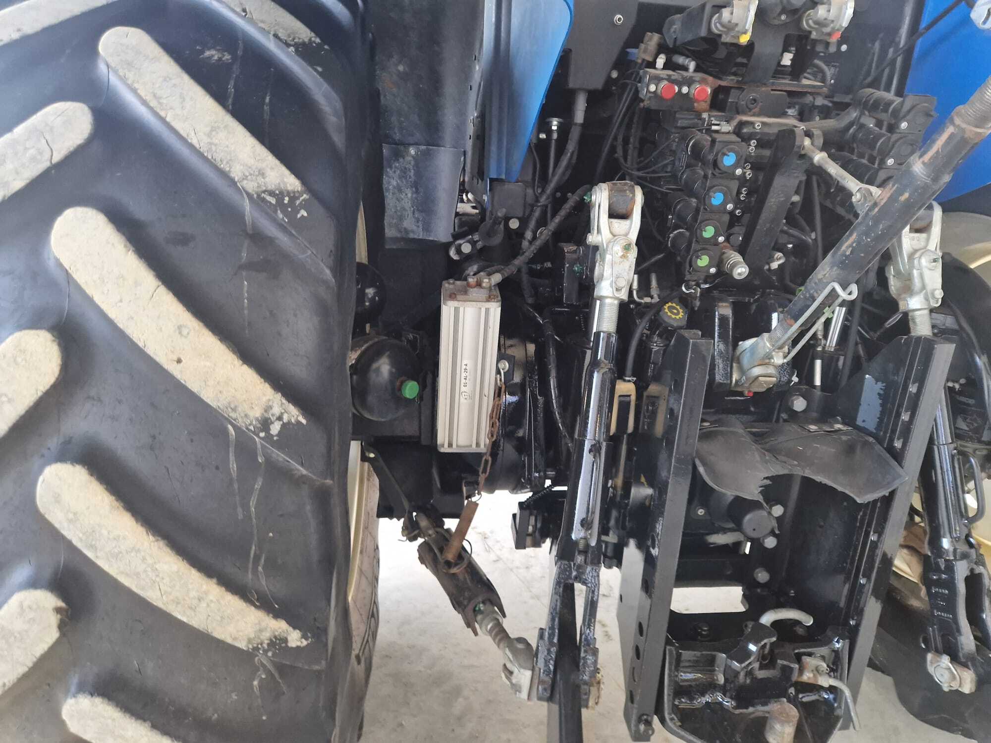 NEW HOLLAND T7.210 AC