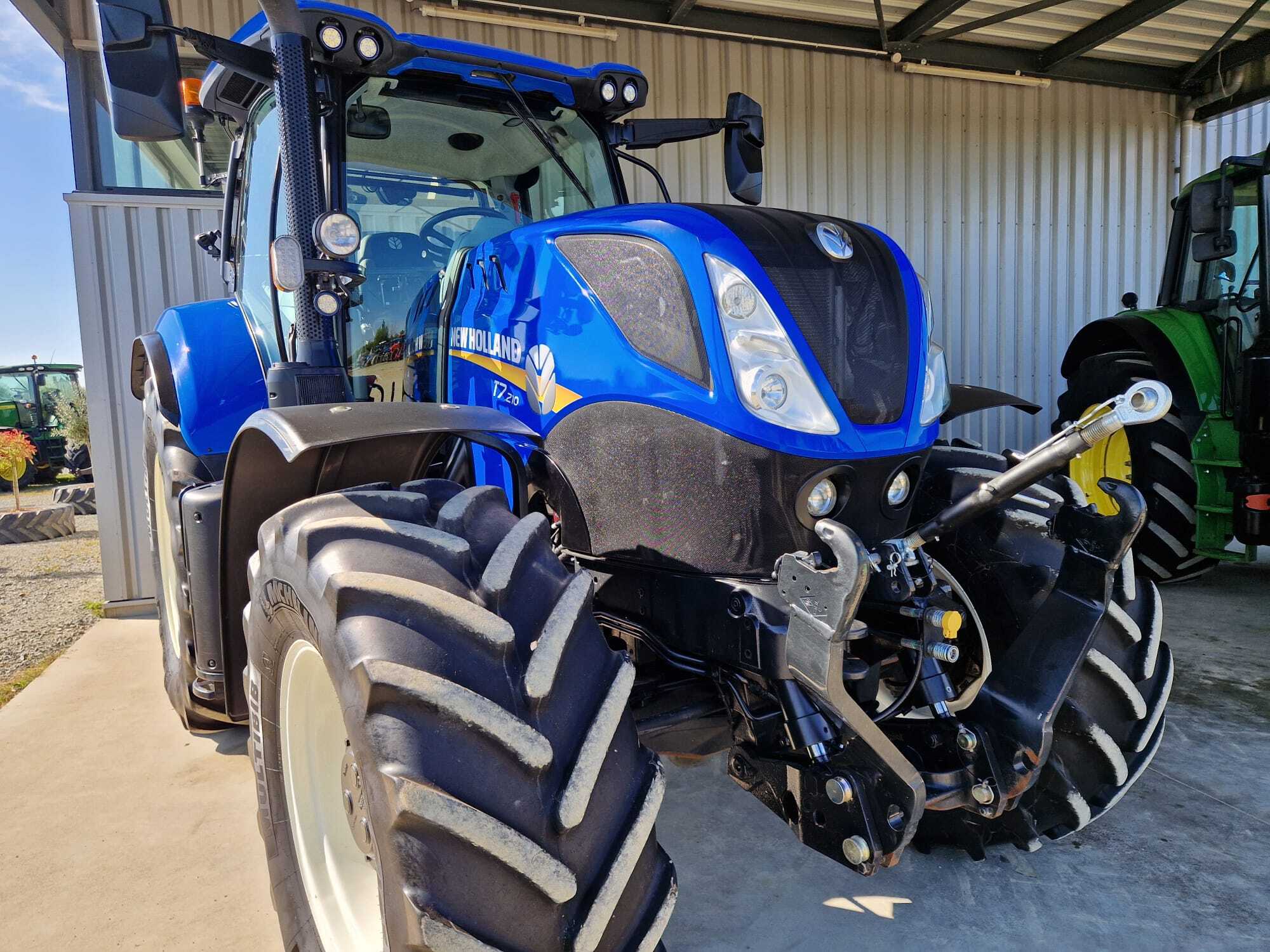 NEW HOLLAND T7.210 PC
