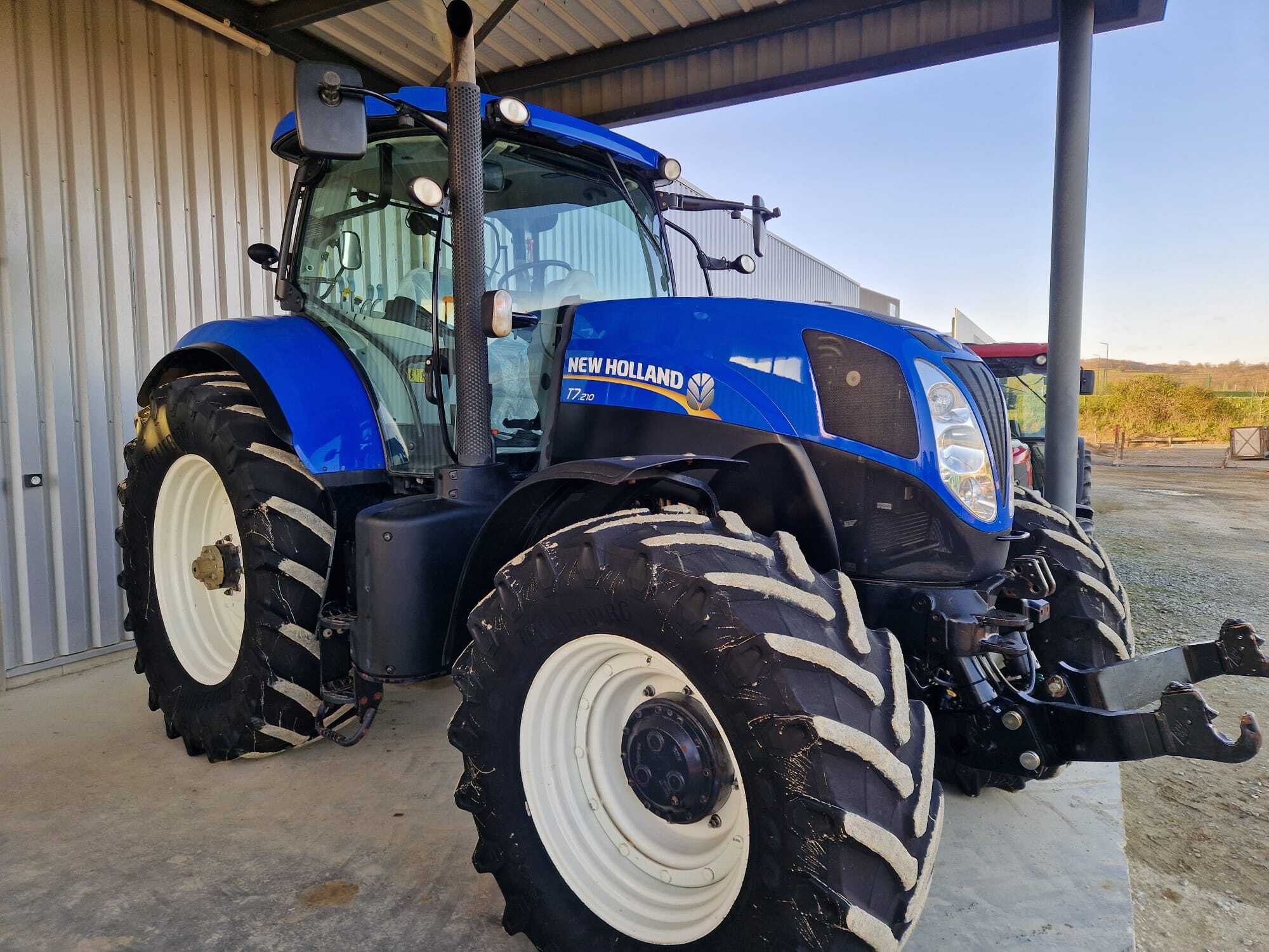 NEW HOLLAND T7.210 PC