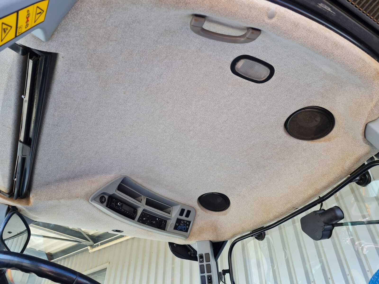 NEW HOLLAND T7.220 AC