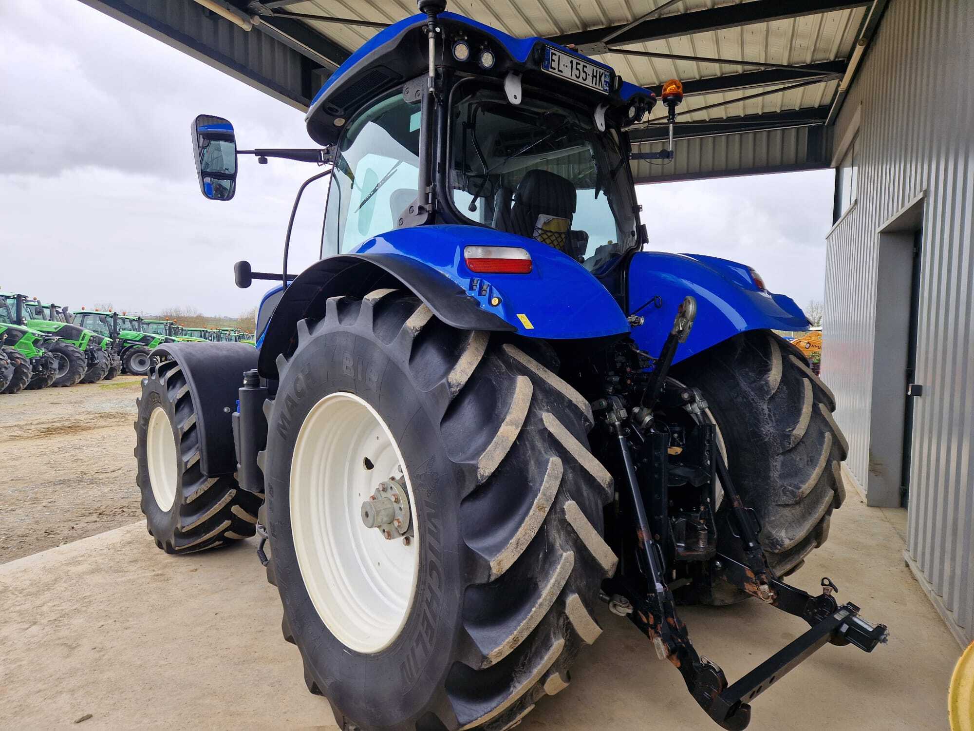 NEW HOLLAND T7.230 AC