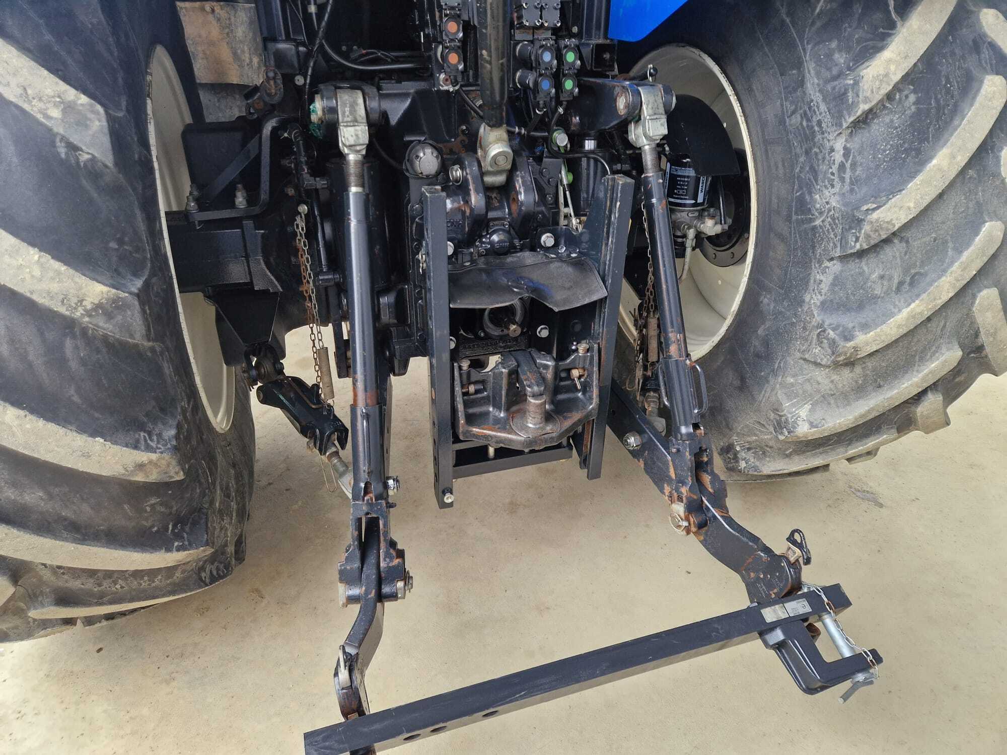 NEW HOLLAND T7.230 AC