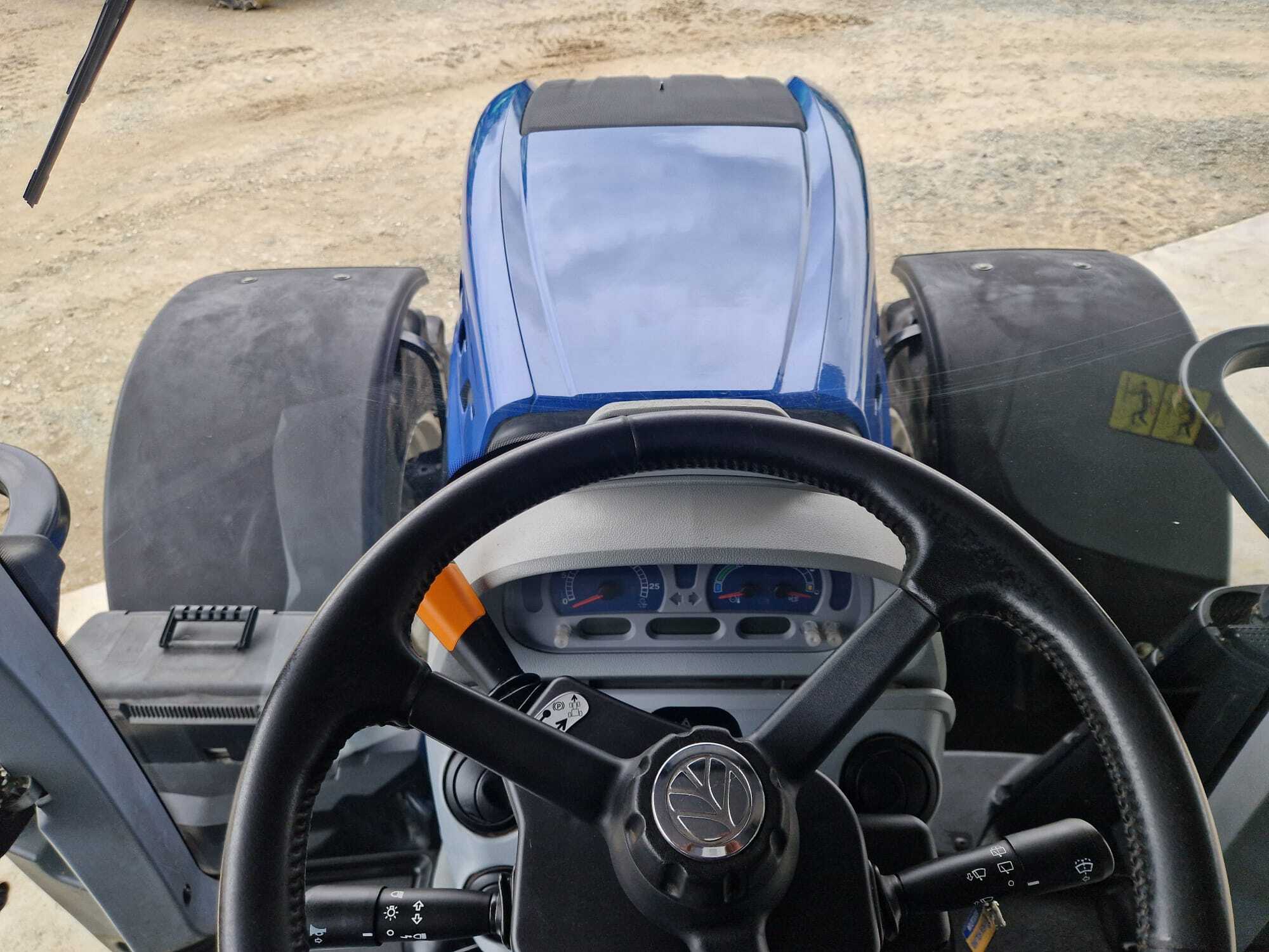 NEW HOLLAND T7.230 AC