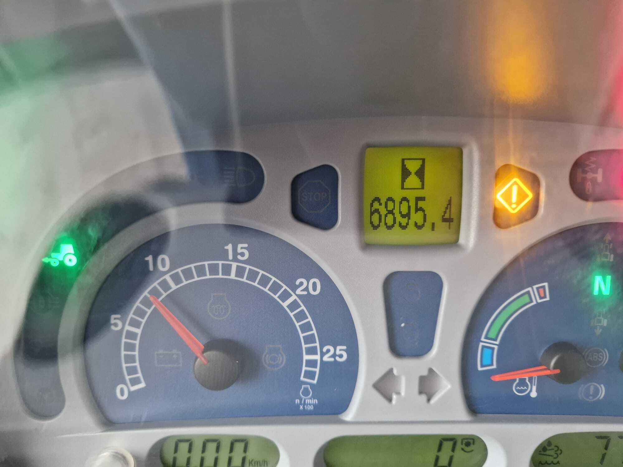 NEW HOLLAND T7.230 AC