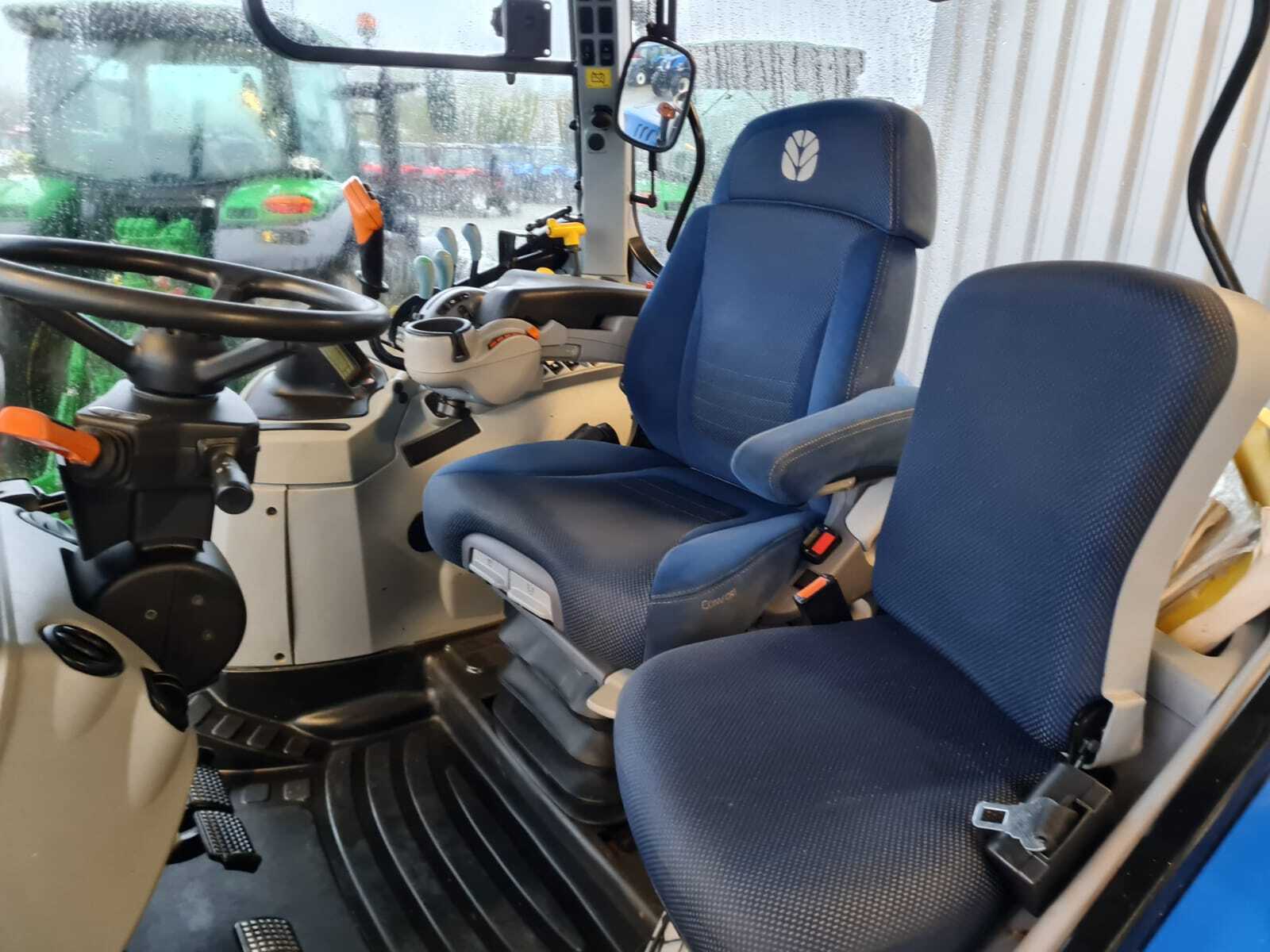 NEW HOLLAND T7.230 PC