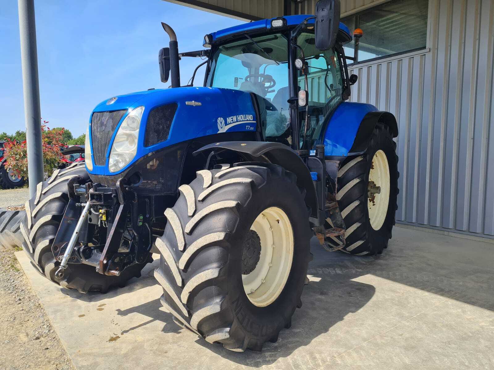NEW HOLLAND T7.250 AC
