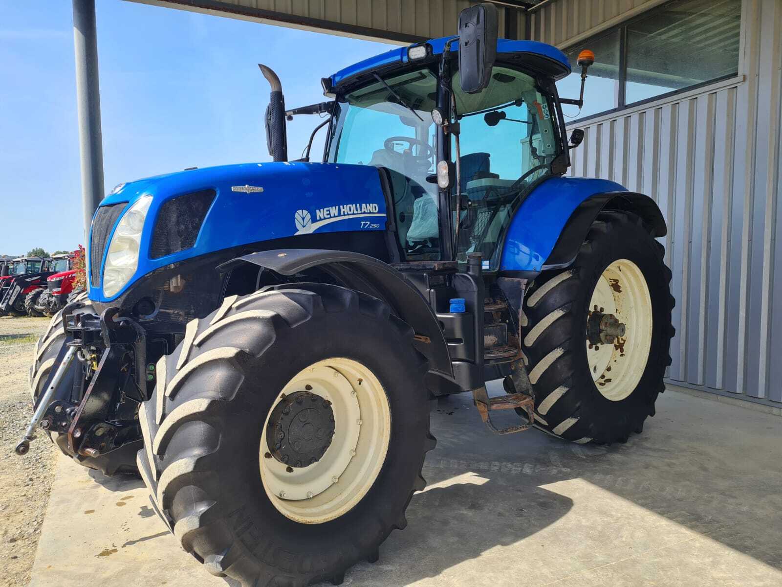 NEW HOLLAND T7.250 AC