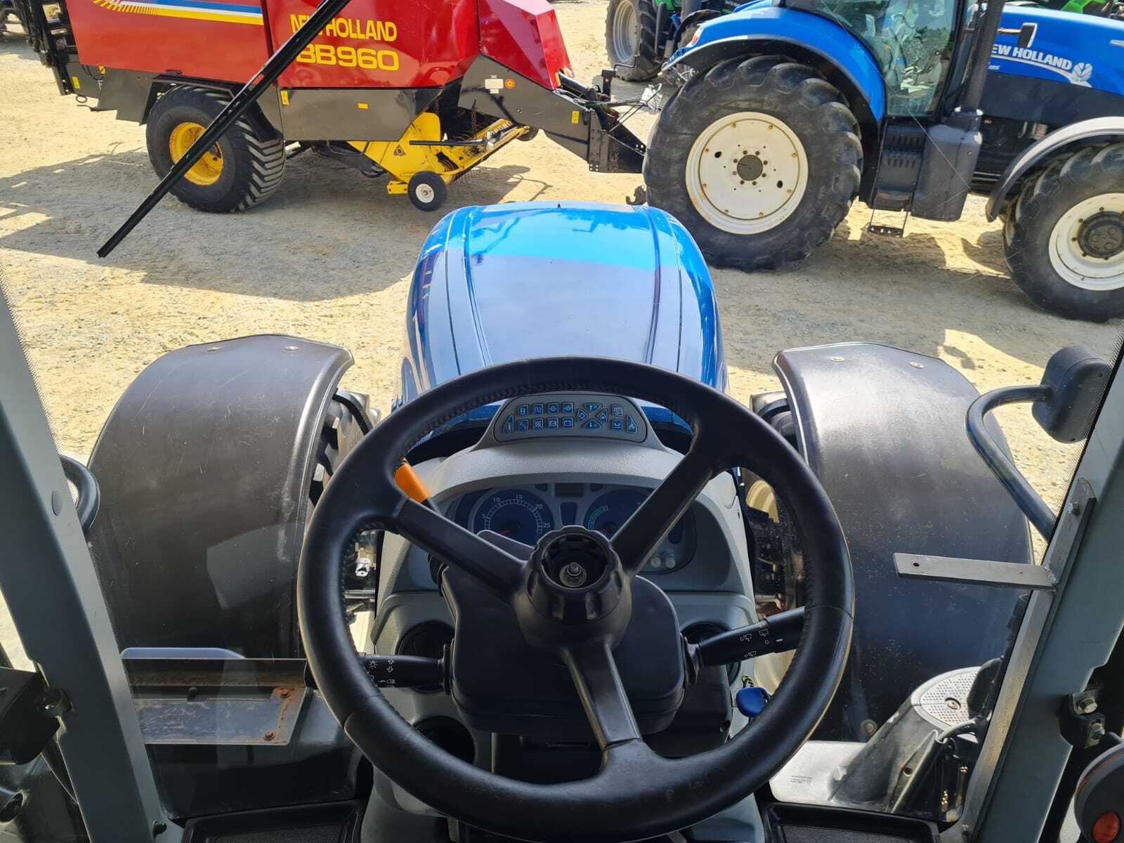 NEW HOLLAND T7.250 AC