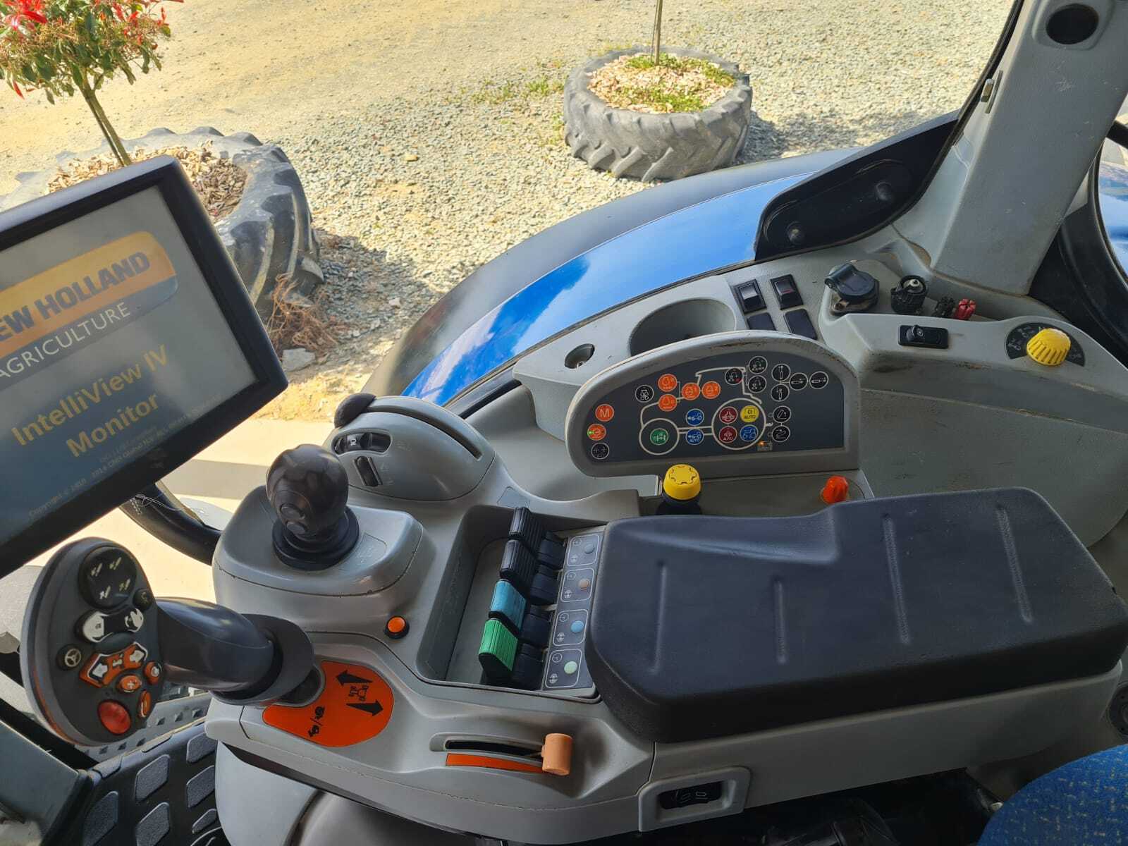 NEW HOLLAND T7.250 AC