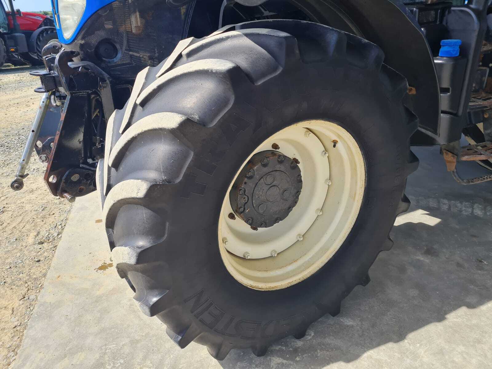 NEW HOLLAND T7.250 AC