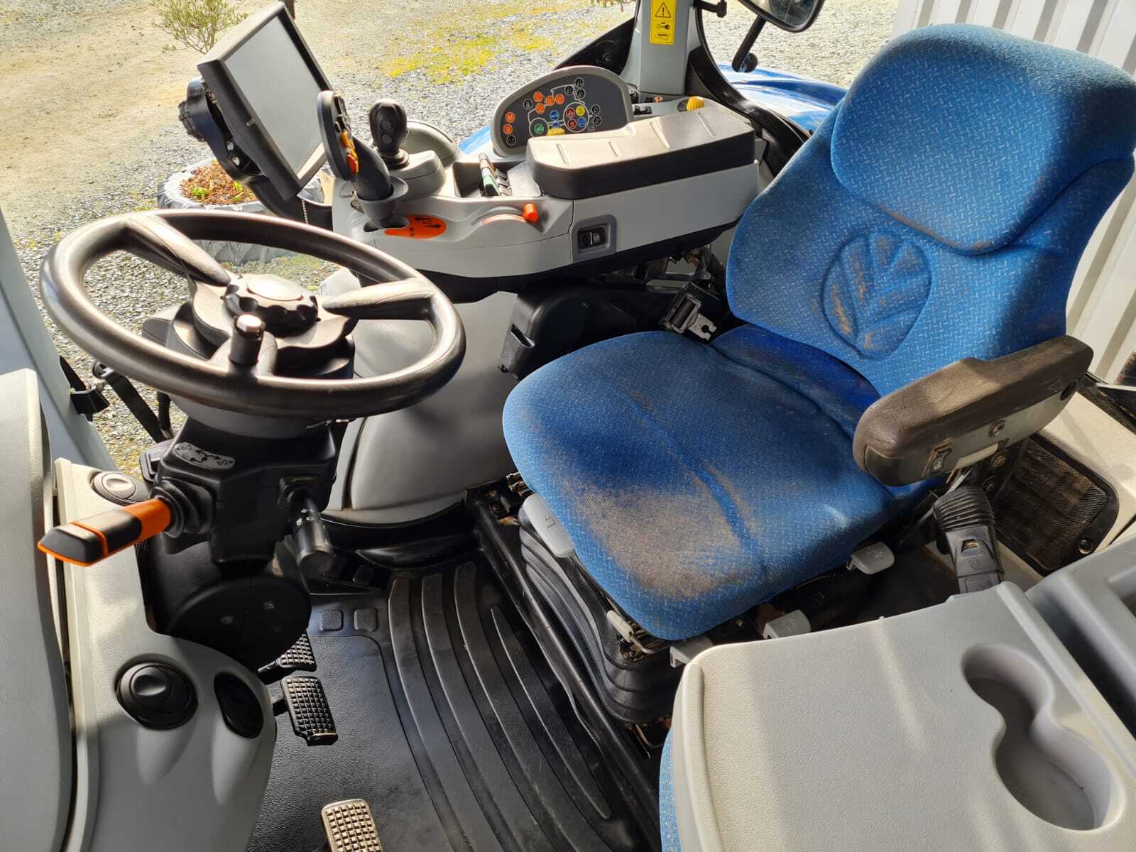 NEW HOLLAND T7.250 AC