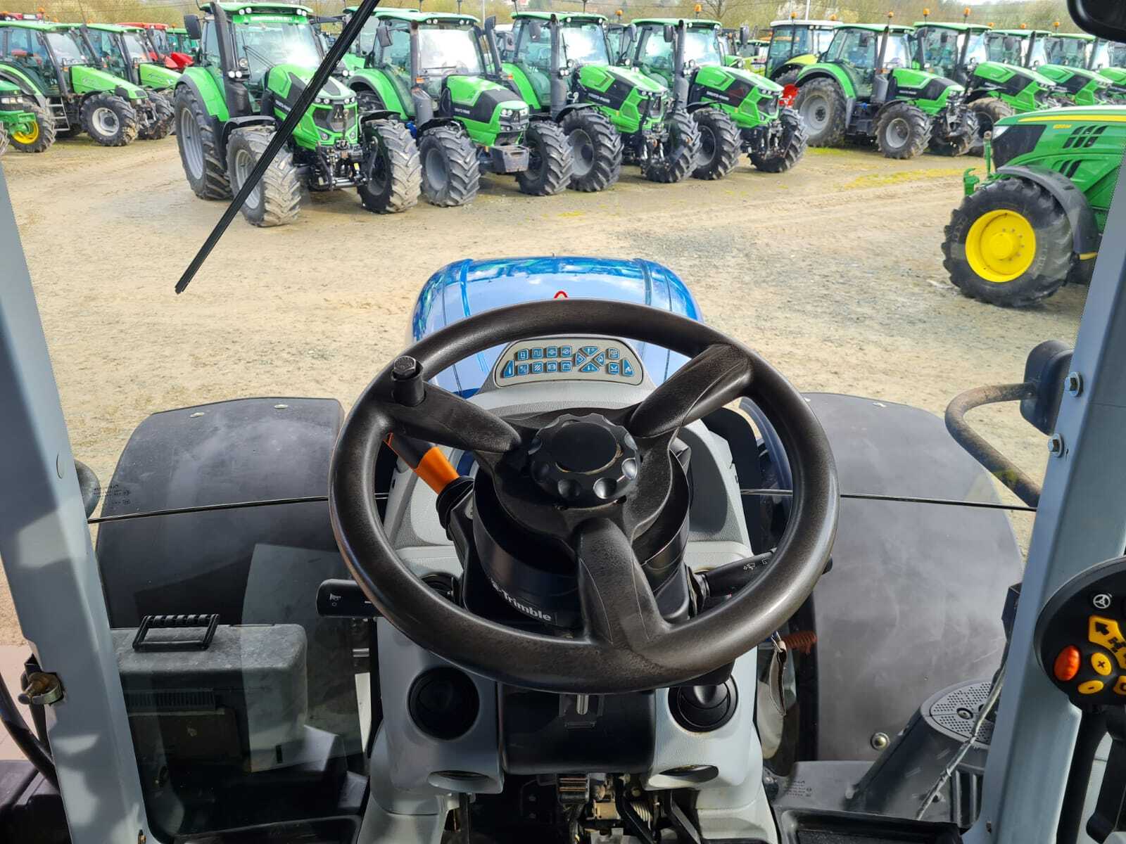 NEW HOLLAND T7.250 AC