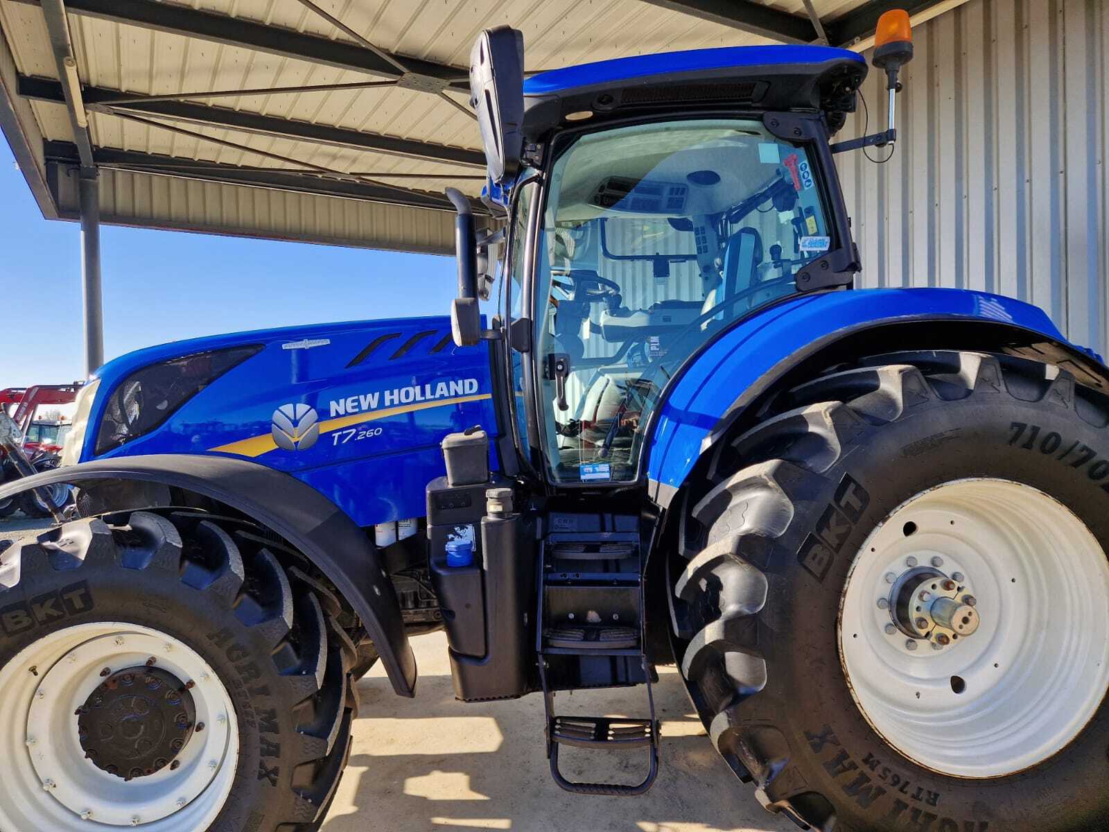 NEW HOLLAND T7.260 AC