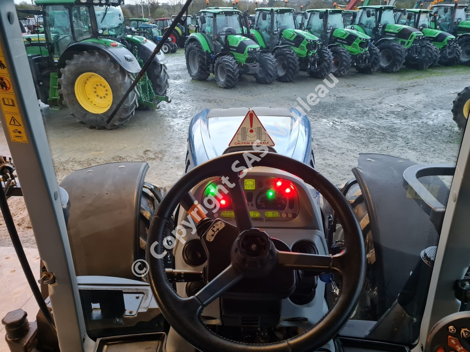 Copie de NEW HOLLAND T7.270 AC