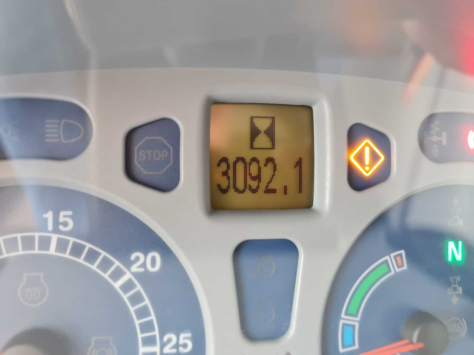 NEW HOLLAND T7.270 AC