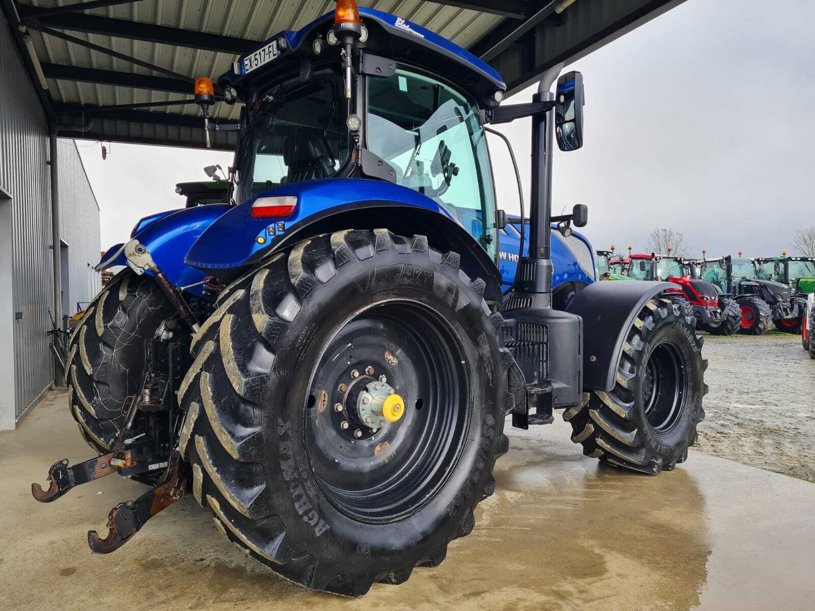 NEW HOLLAND T7.270 AC