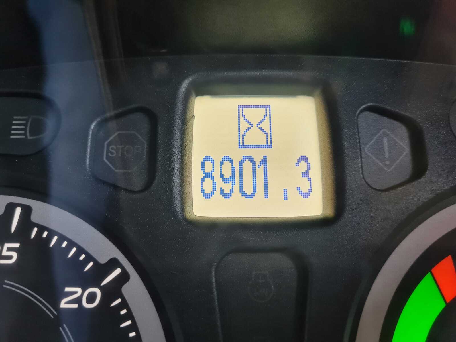 NEW HOLLAND T7.270 AC