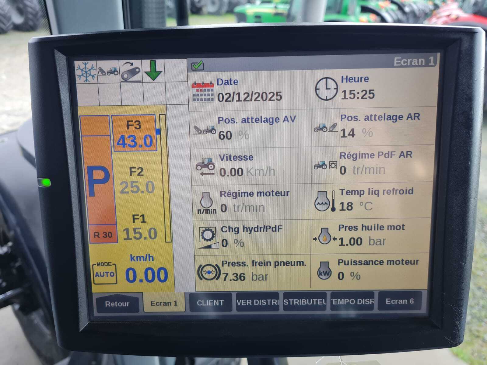 NEW HOLLAND T7.270 AC