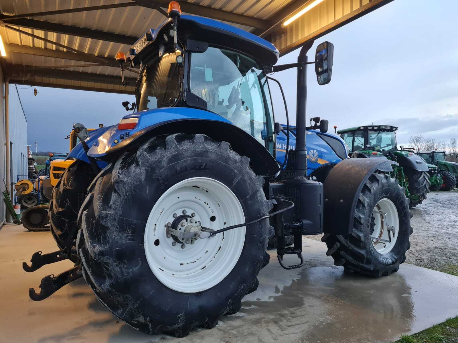 NEW HOLLAND T7.270 AC