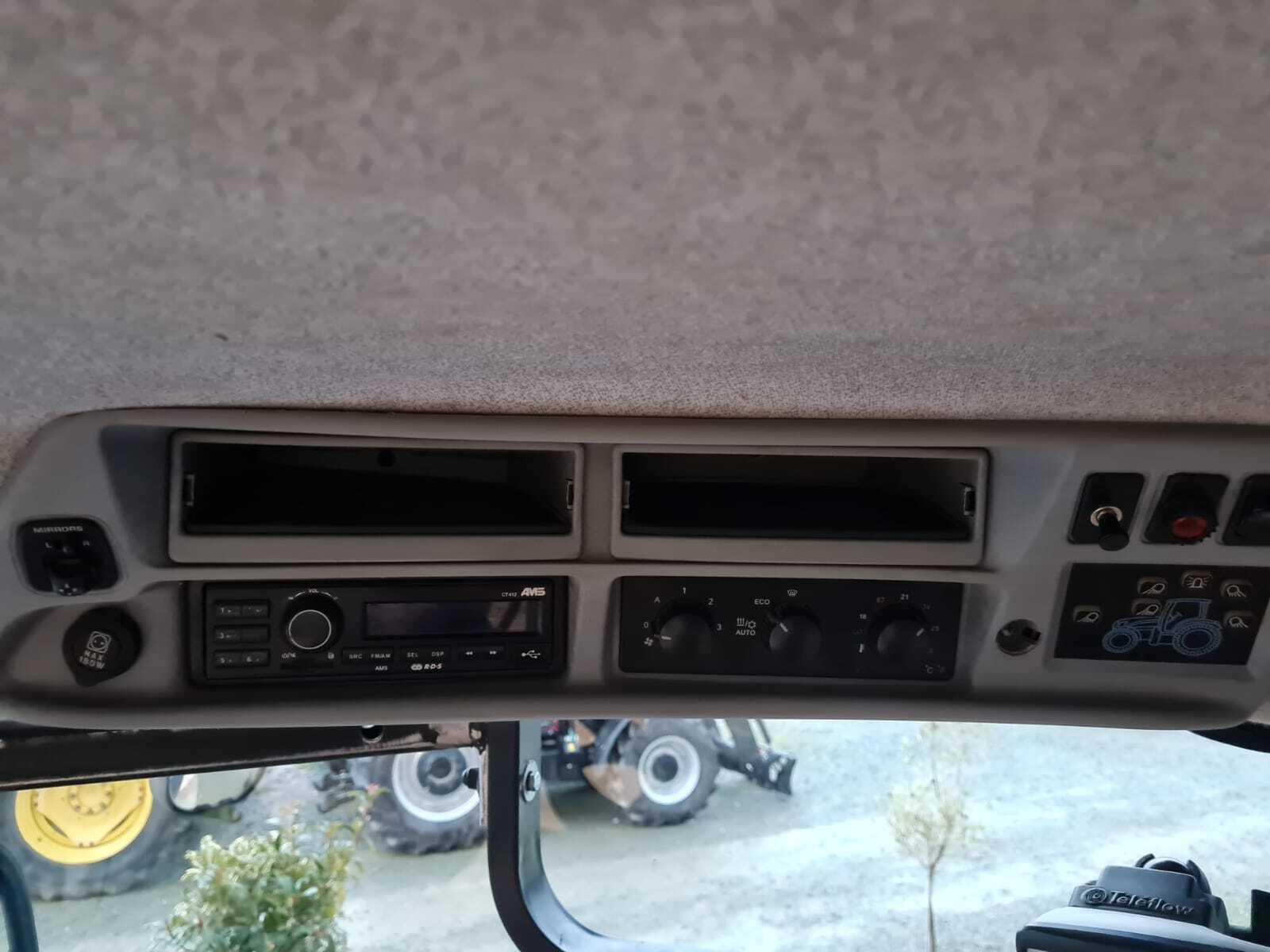 NEW HOLLAND T7.270 AC