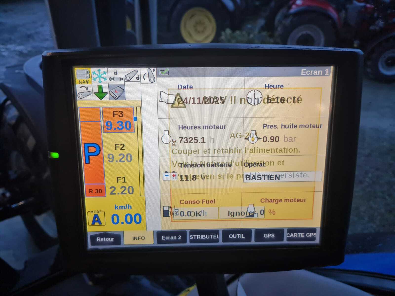 NEW HOLLAND T7.270 AC