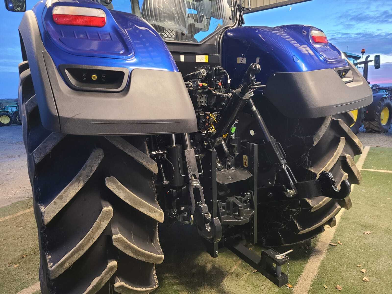 NEW HOLLAND T7.275 HD