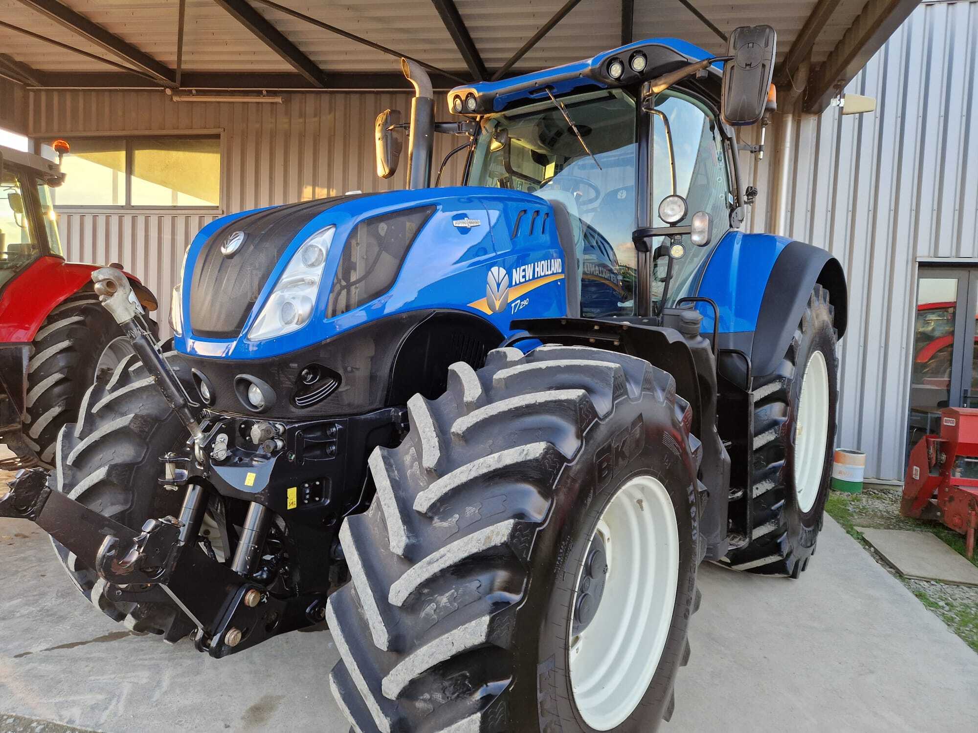 NEW HOLLAND T7.290 HD