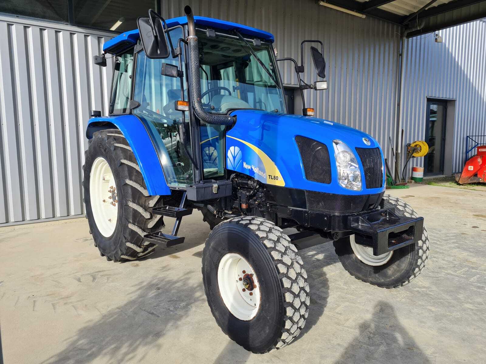NEW HOLLAND TL80A