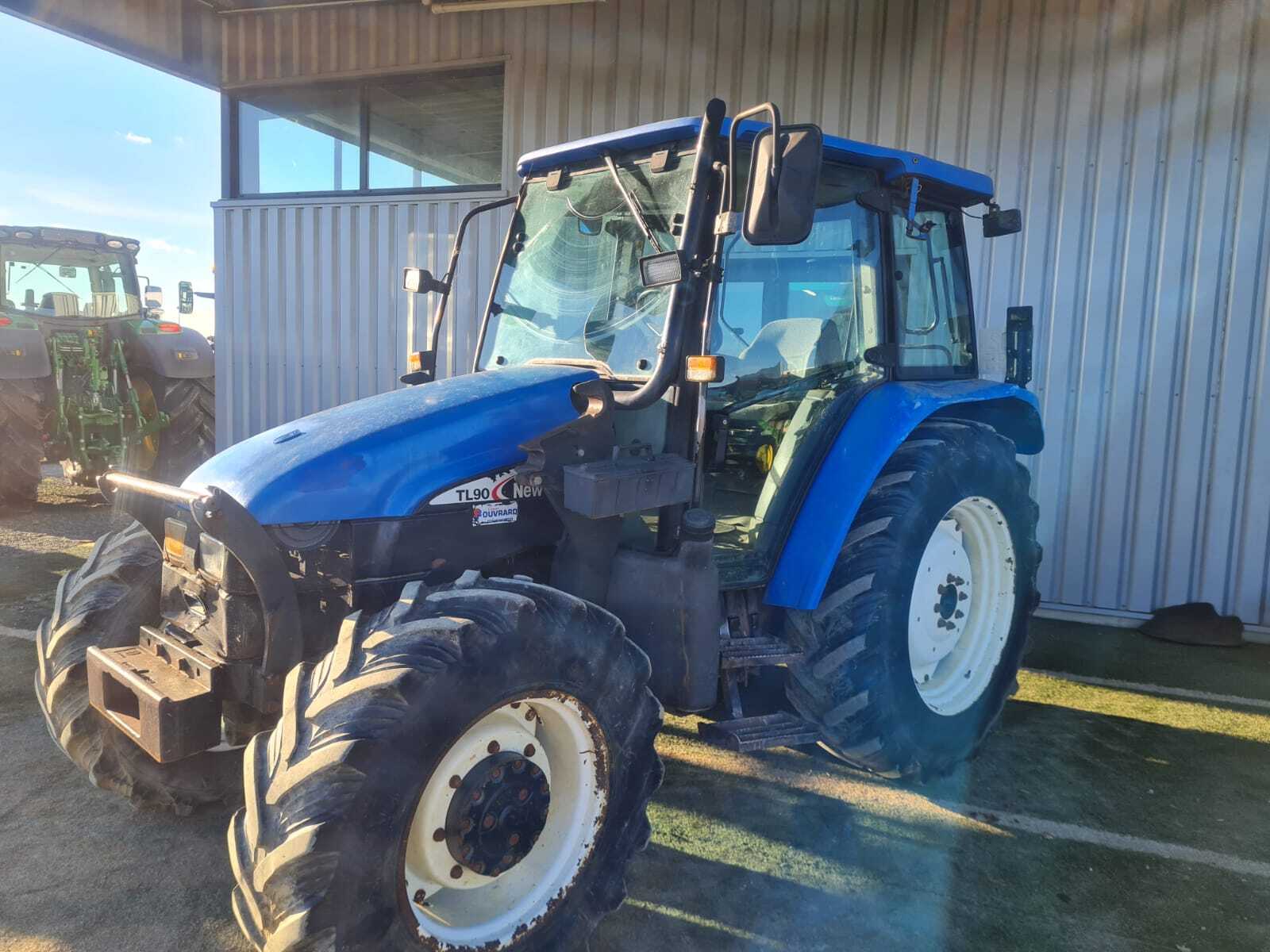 NEW HOLLAND TL90