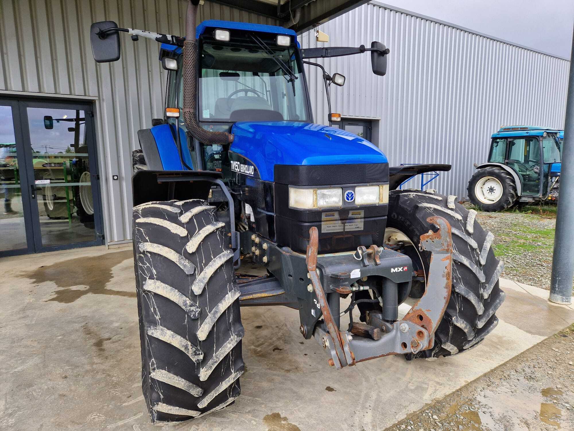 NEW HOLLAND TM150 RC