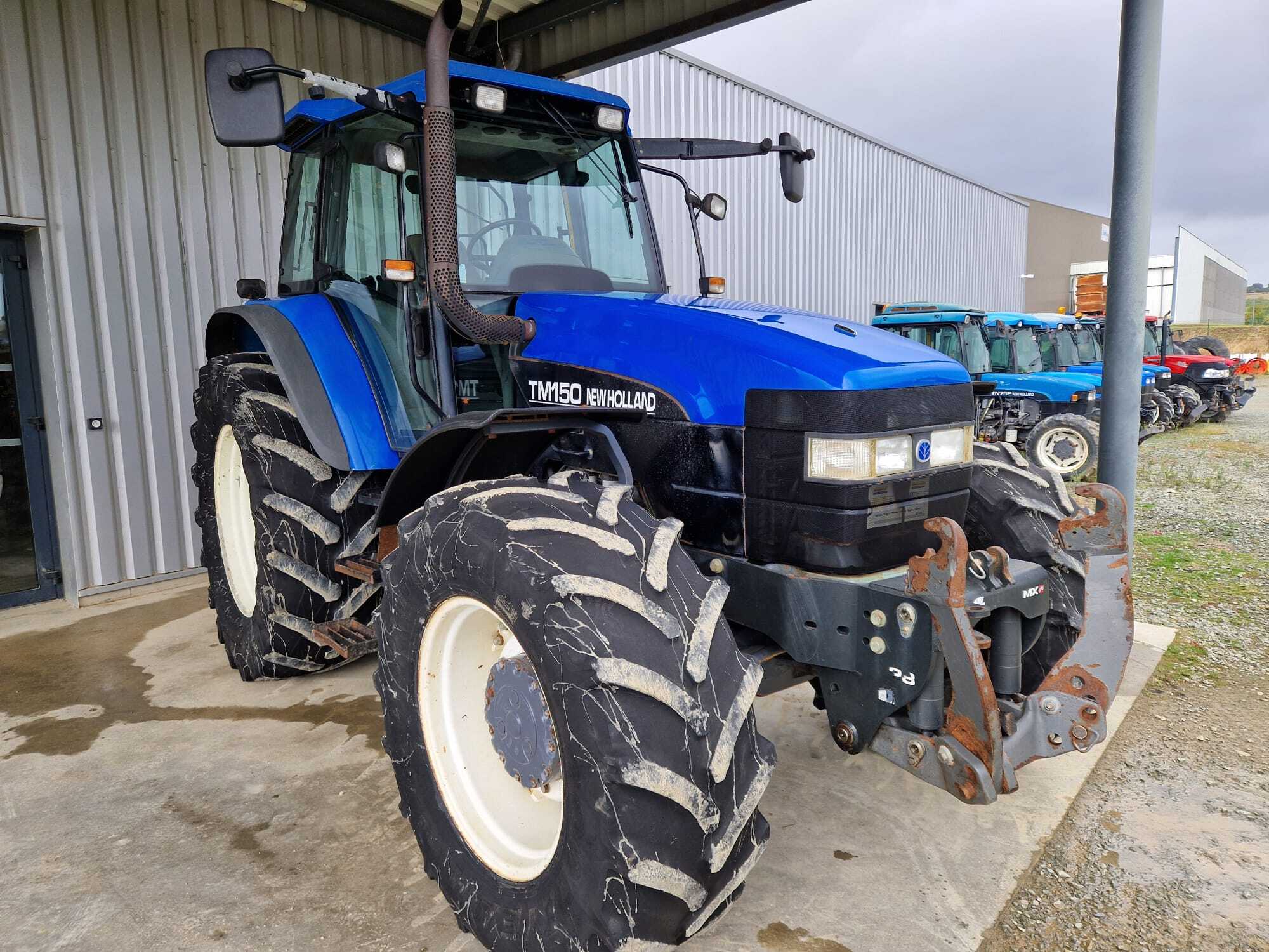 NEW HOLLAND TM150 RC