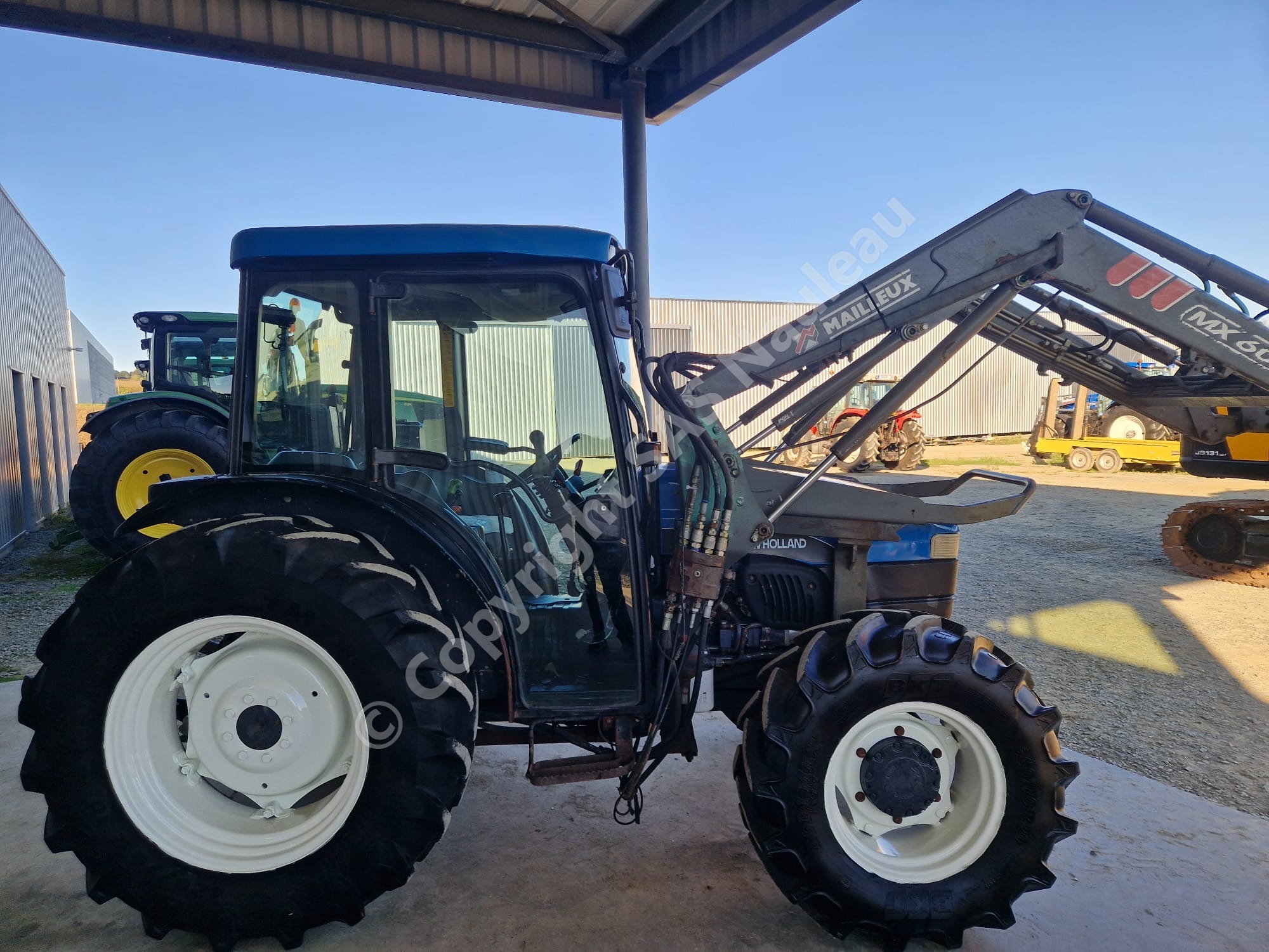 NEW HOLLAND TN75