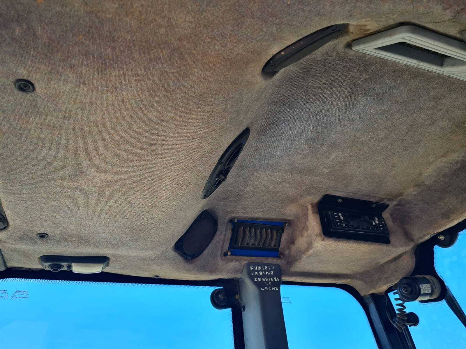 NEW HOLLAND TN75FA