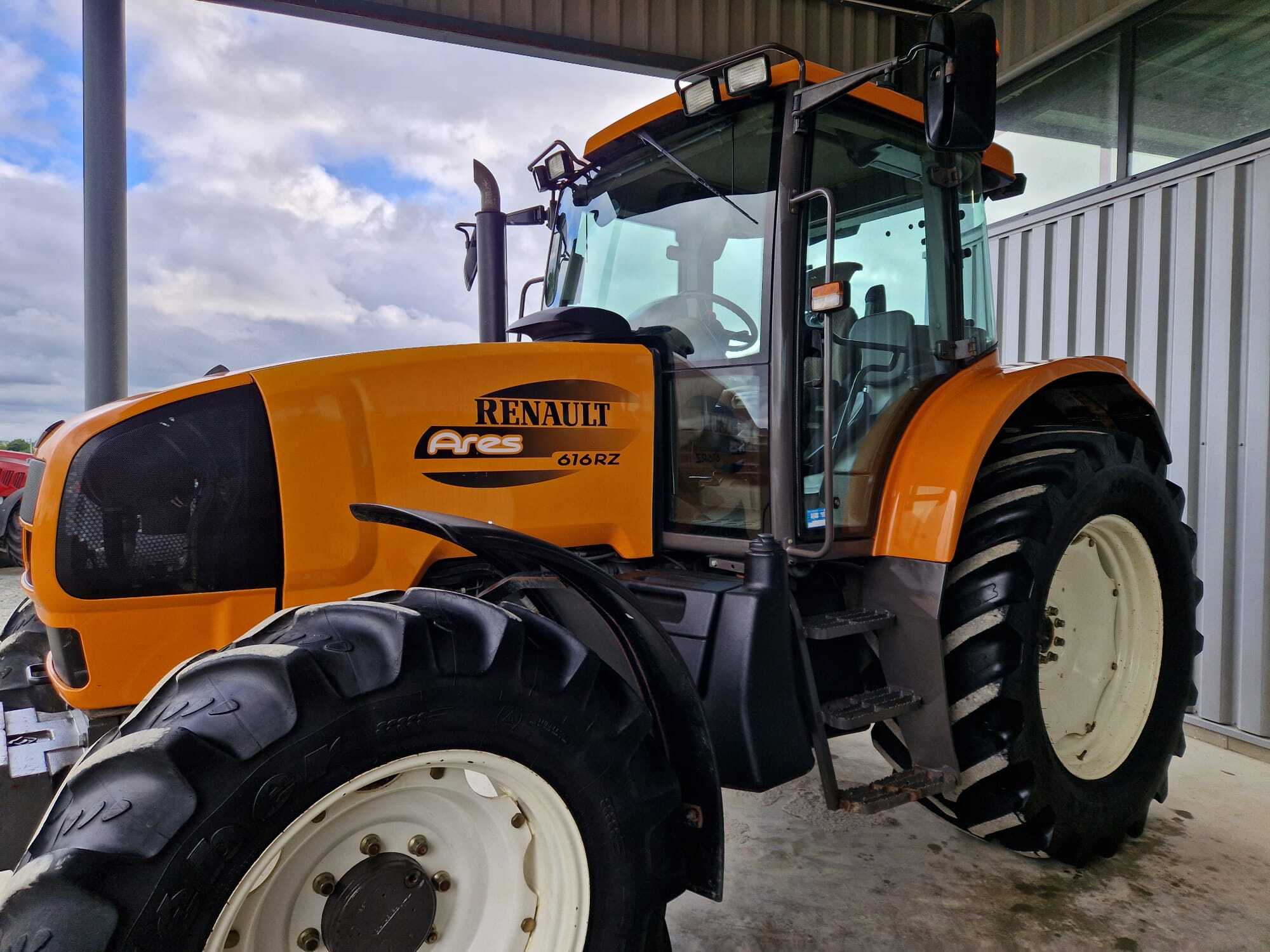 RENAULT ARES 616 RZ