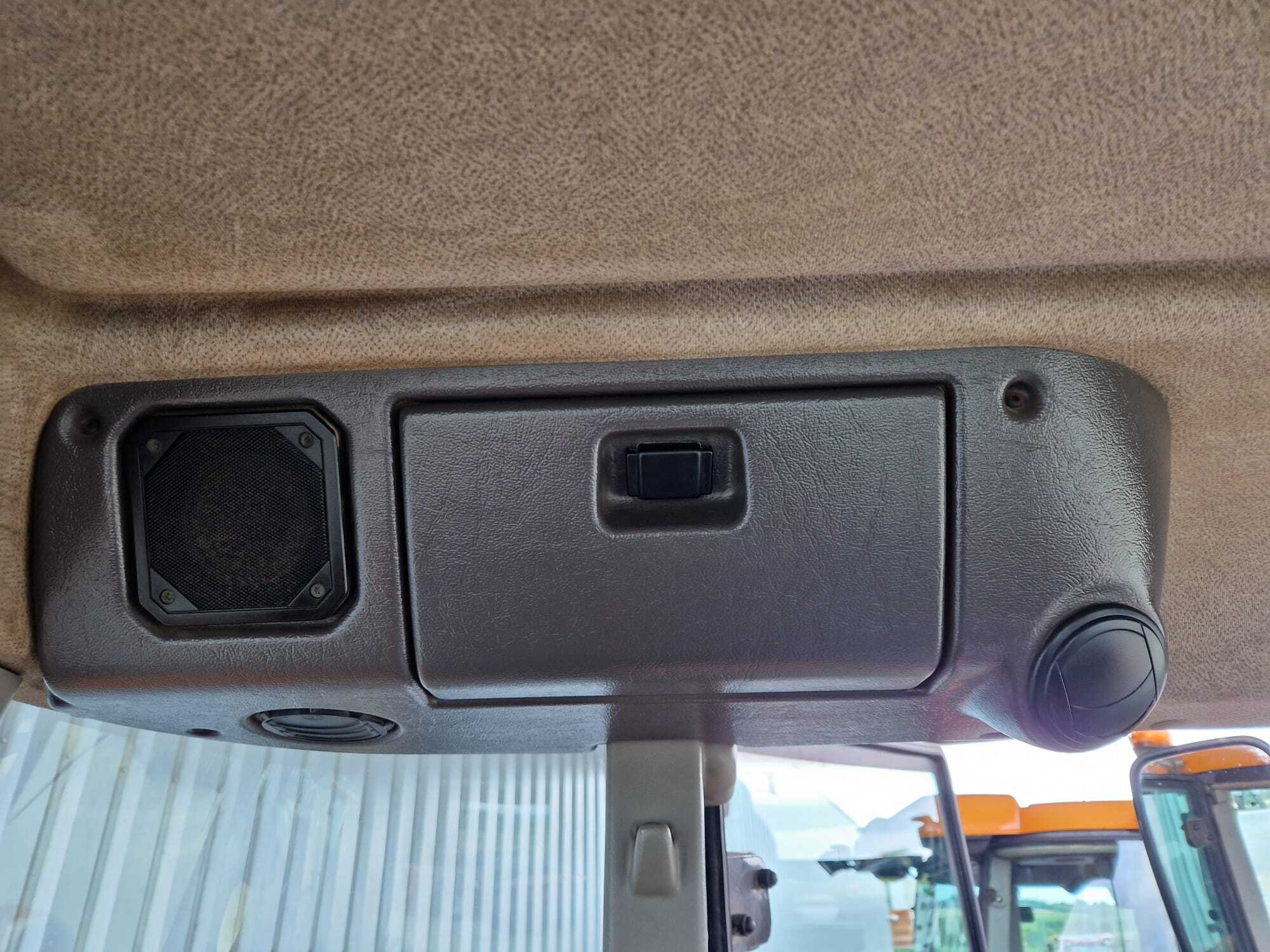 RENAULT ARES 616 RZ