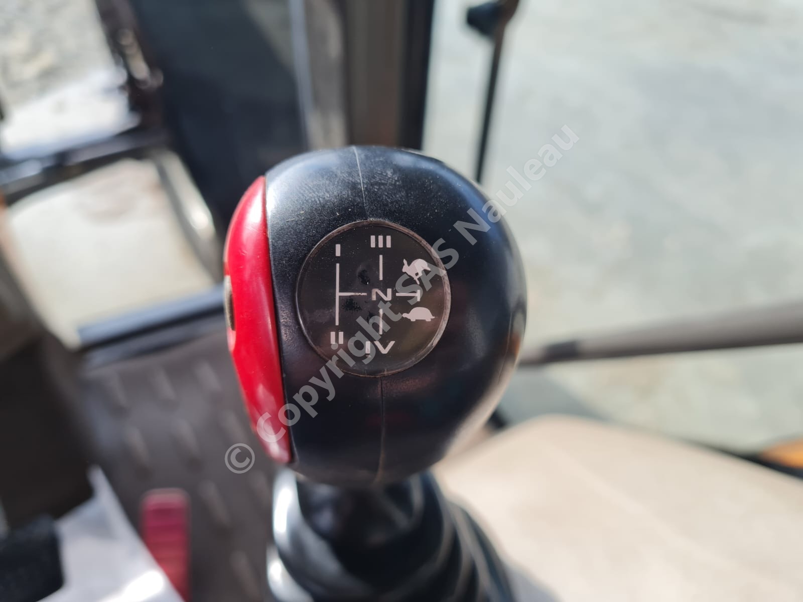 RENAULT ARES 620 RZ