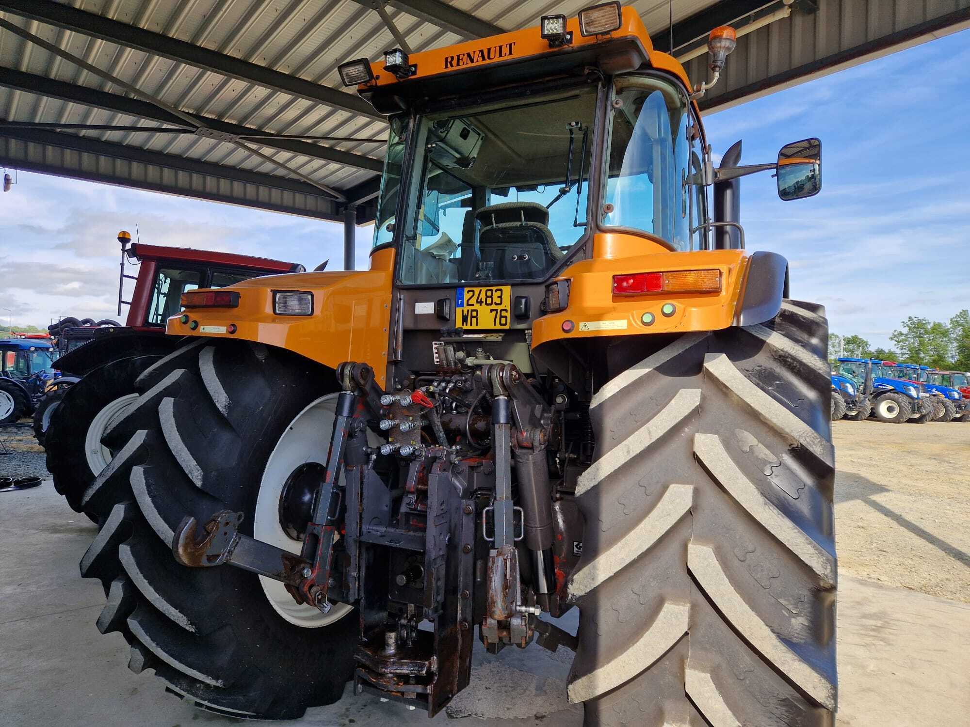 RENAULT ARES 836 RZ
