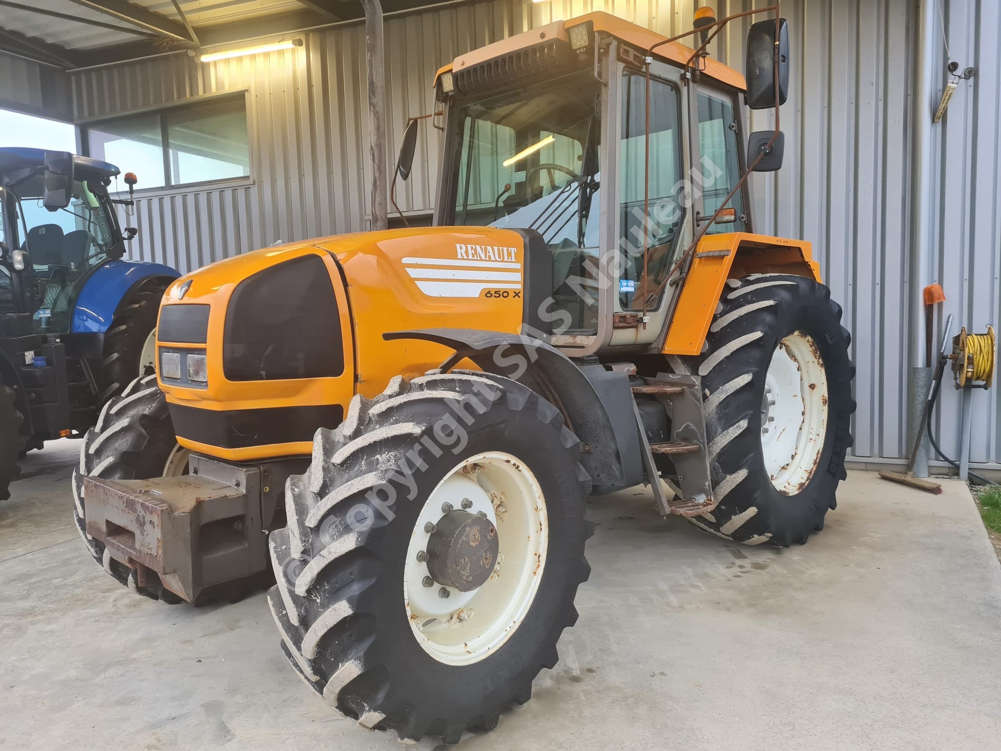 RENAULT TEMIS 650 X
