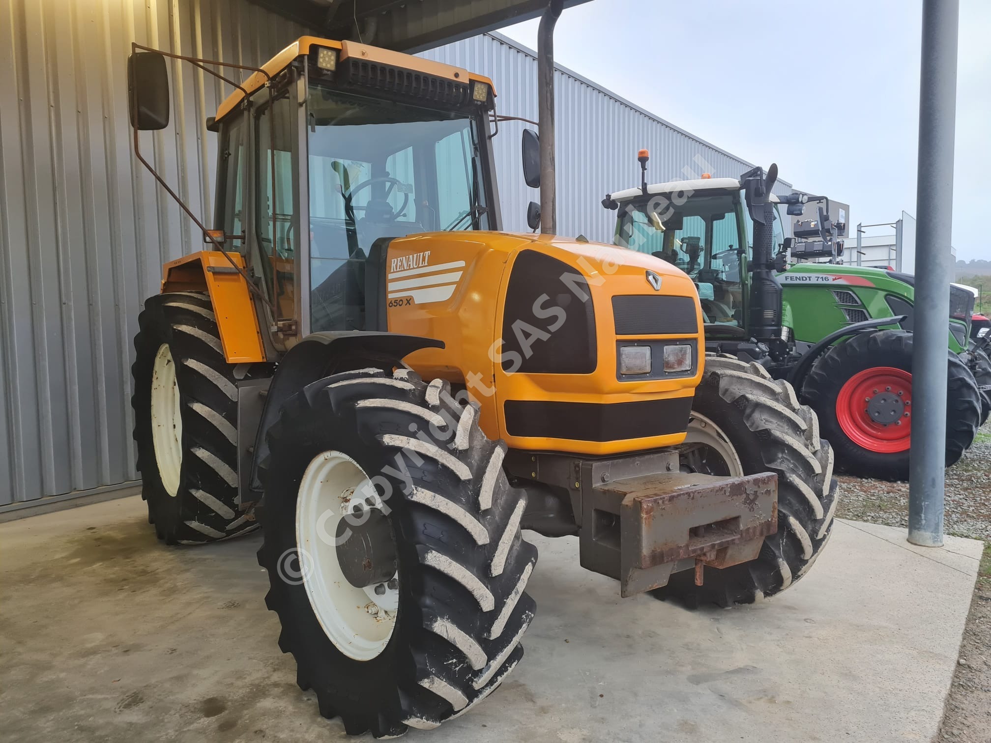 RENAULT TEMIS 650 X