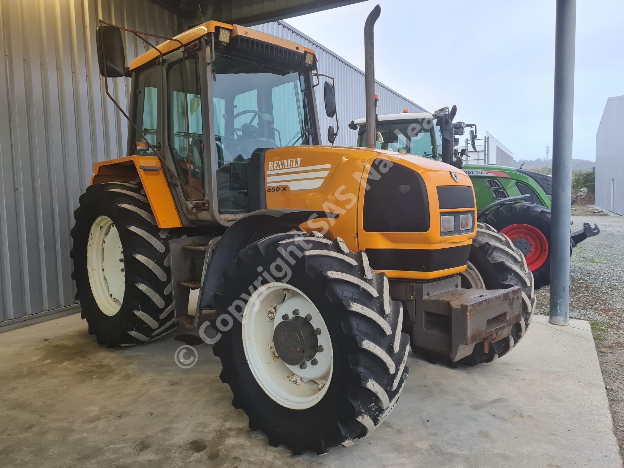 RENAULT TEMIS 650 X