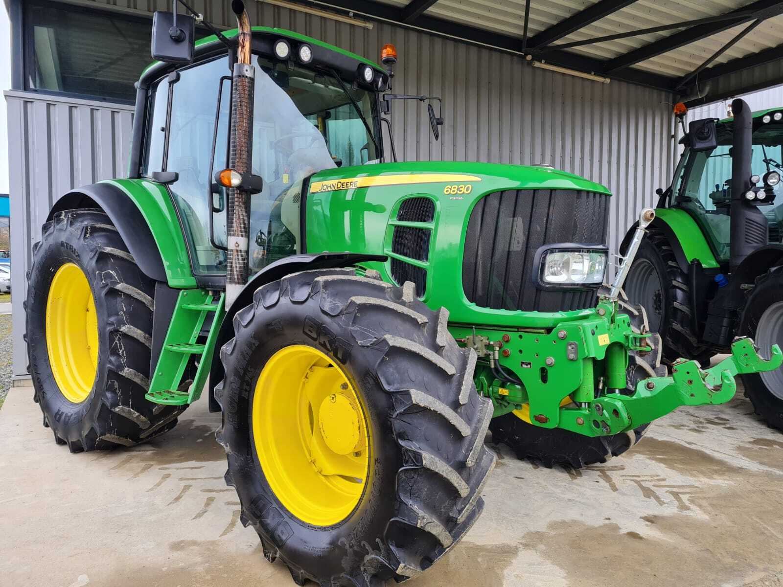 JOHN DEERE 6830 PREMIUM